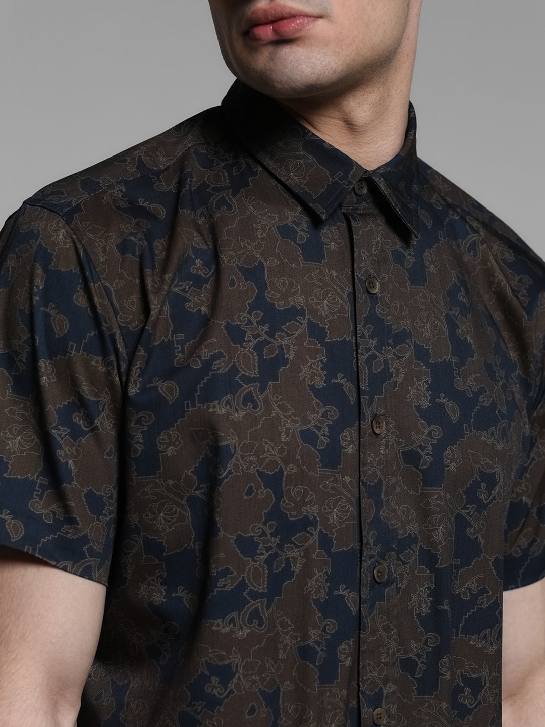 Brown Printed Slim Fit Short Sleeves Shirt