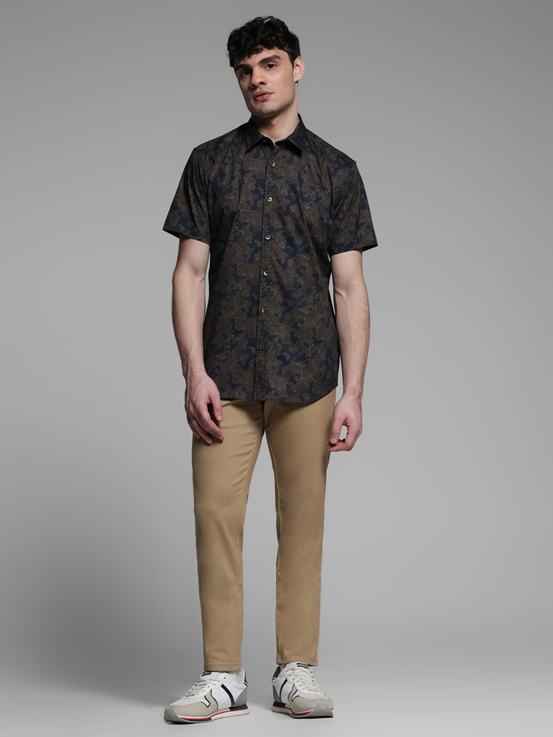 Brown Printed Slim Fit Short Sleeves Shirt