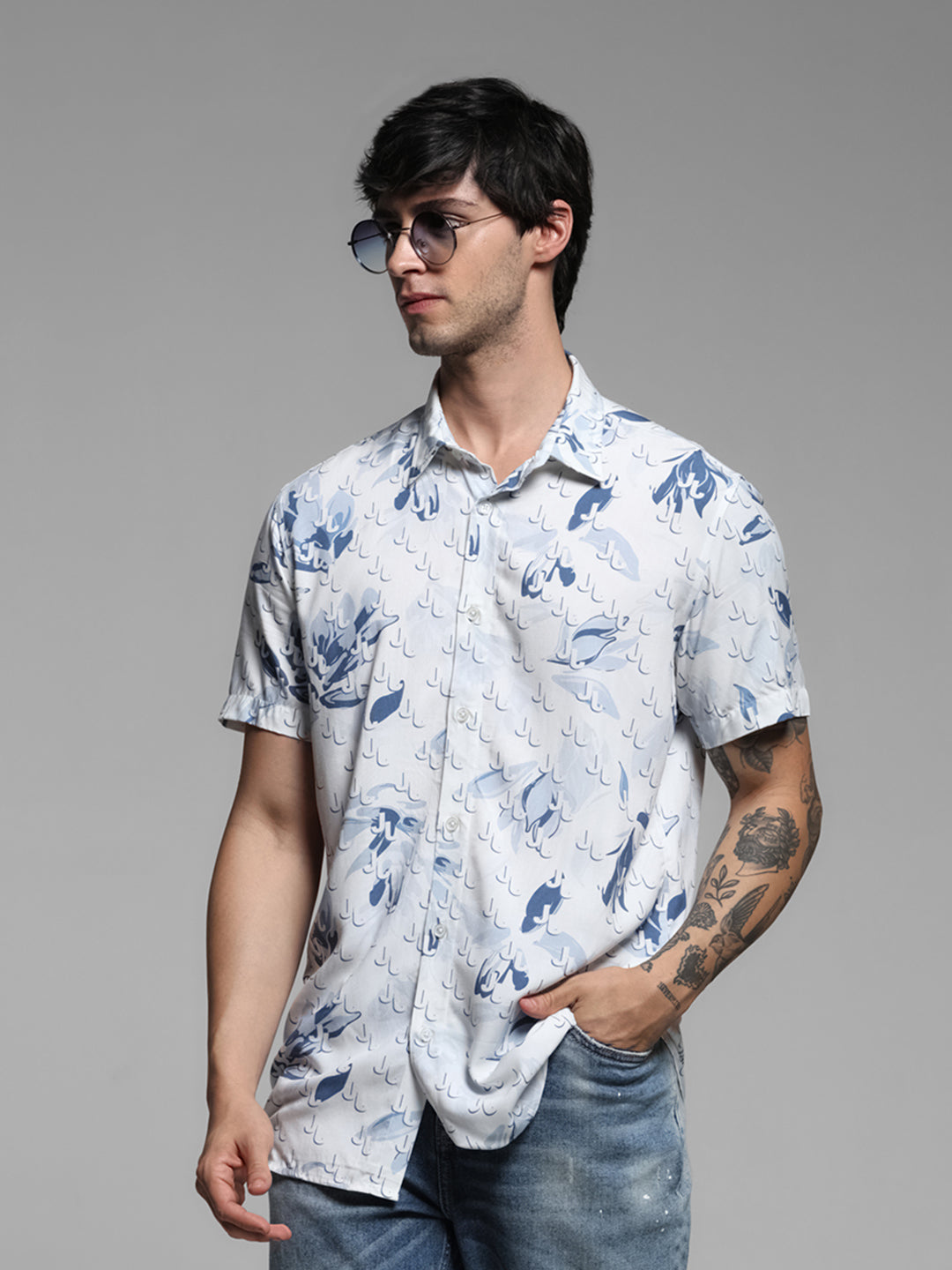 White Floral Print Shirt - M