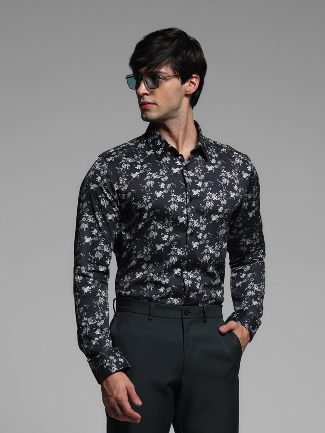 Black Floral Print Shirt - L