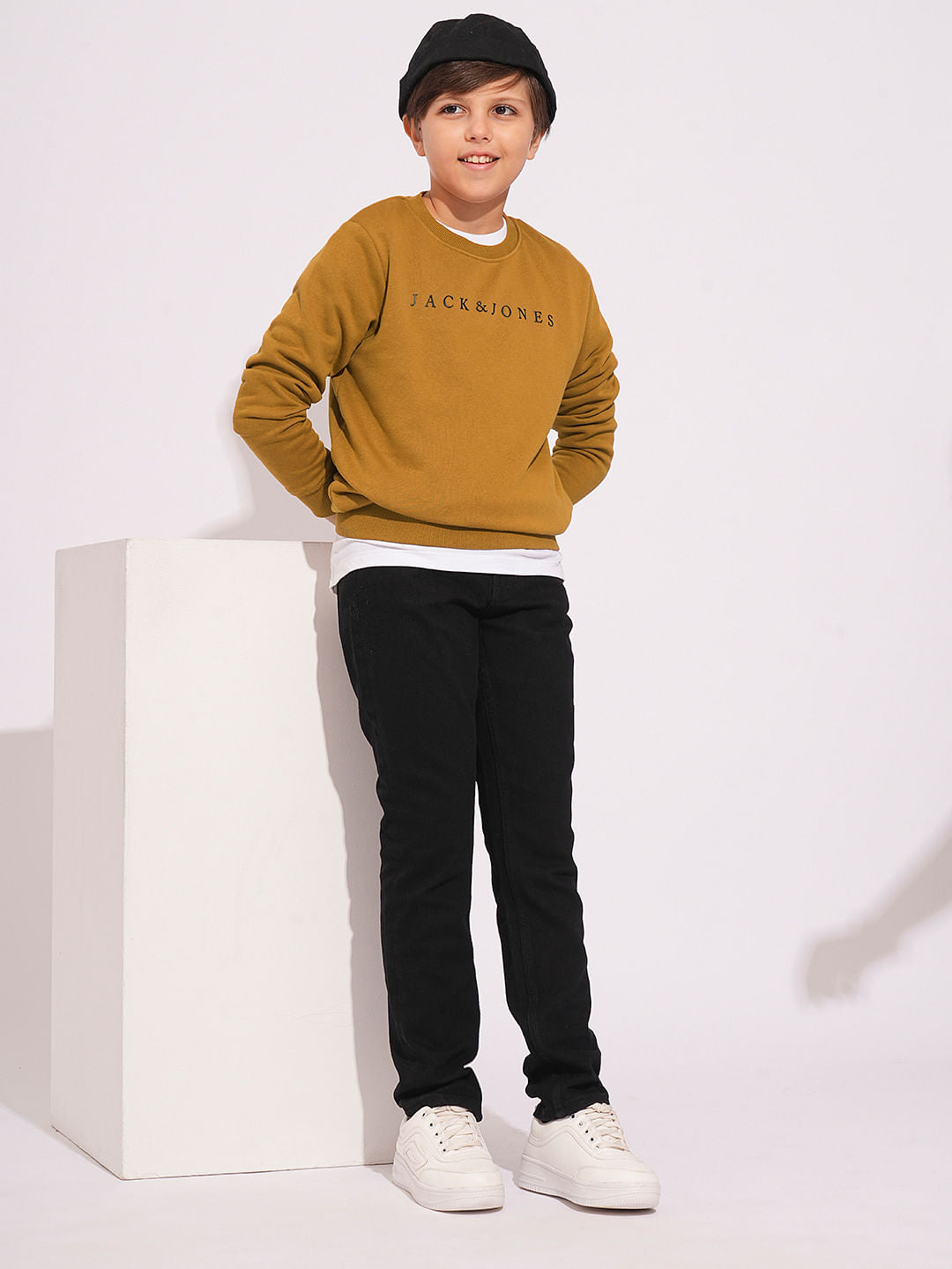 Boys Brown Logo Print Sweatshirt - 4/5Y