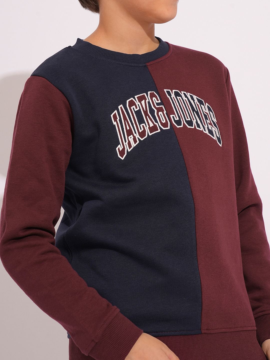 Boys Maroon Colourblocked Sweatshirt