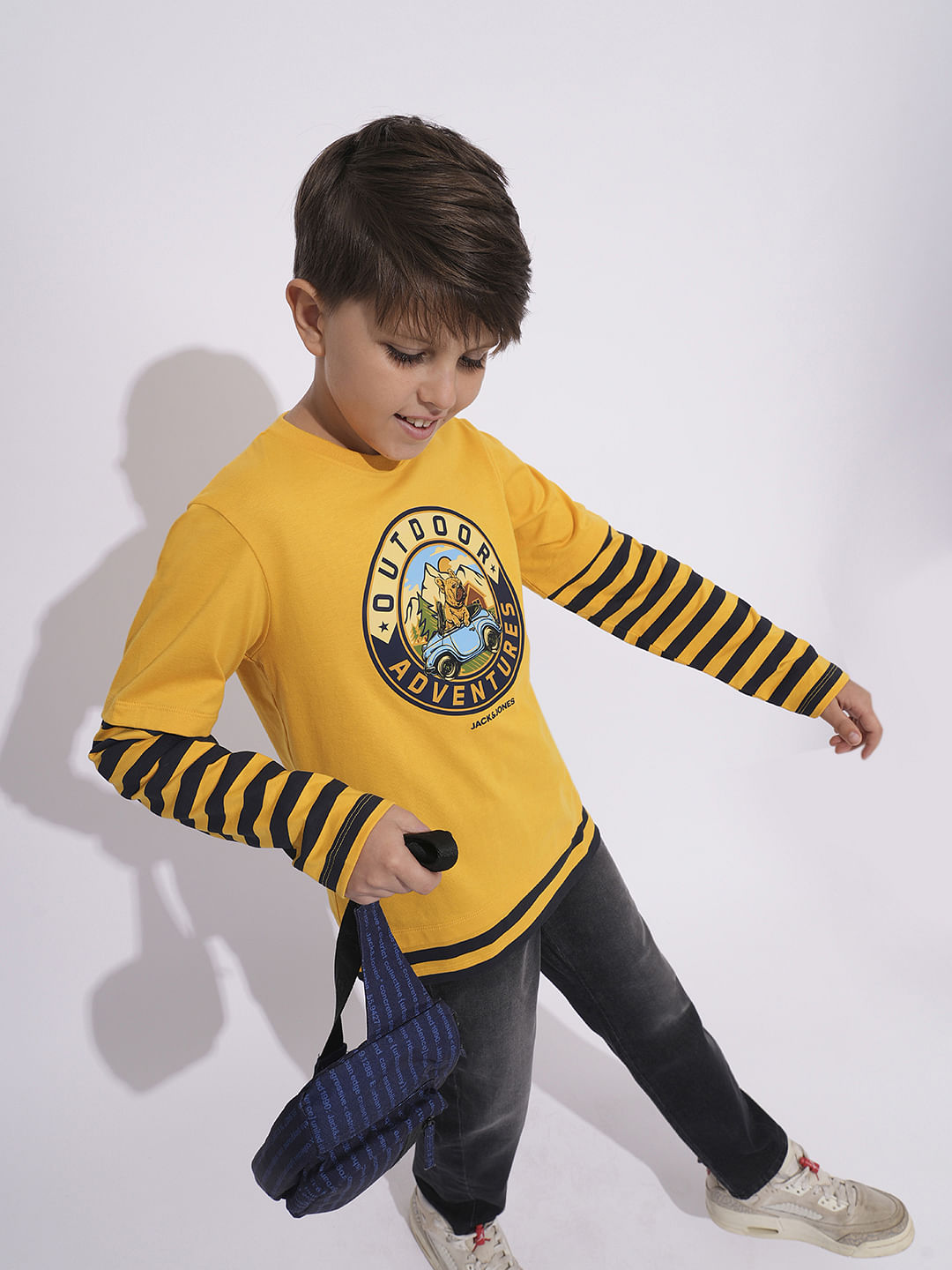 Boys Yellow Printed Crew Neck T-shirt