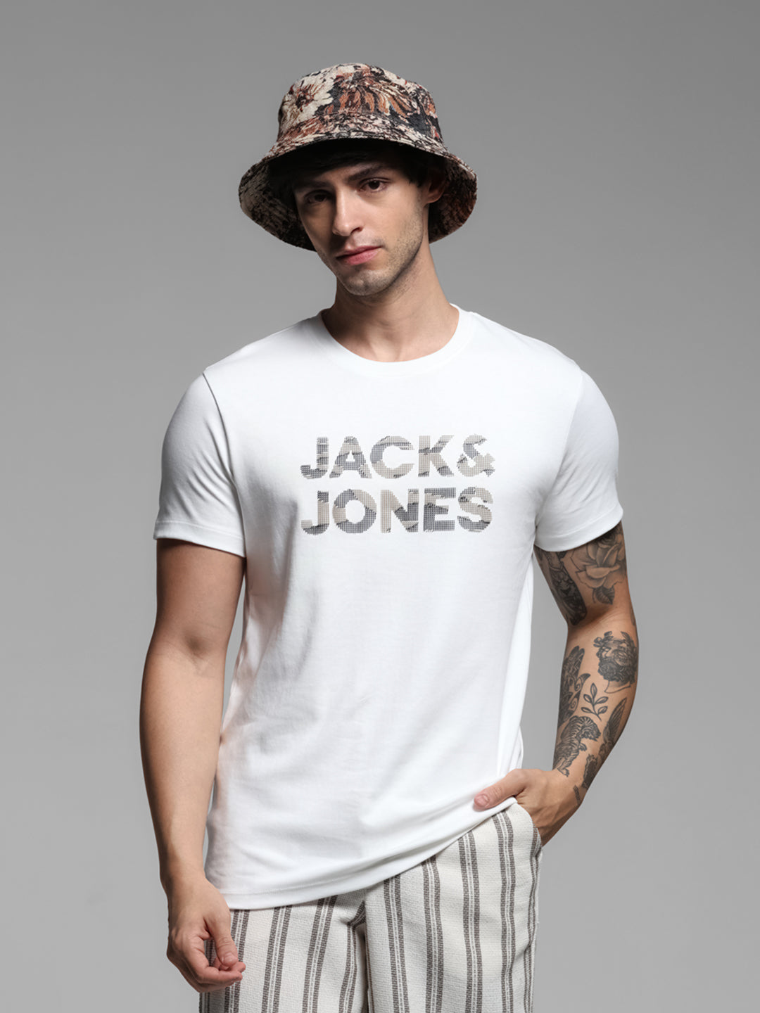 White Logo Print T-shirt - S