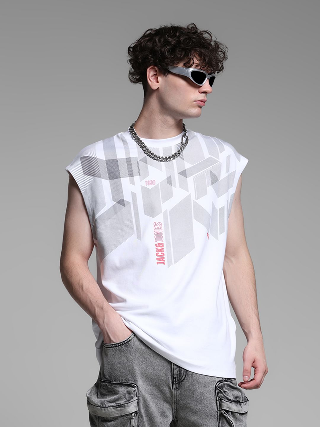 White Printed Sleeveless T-shirt - S