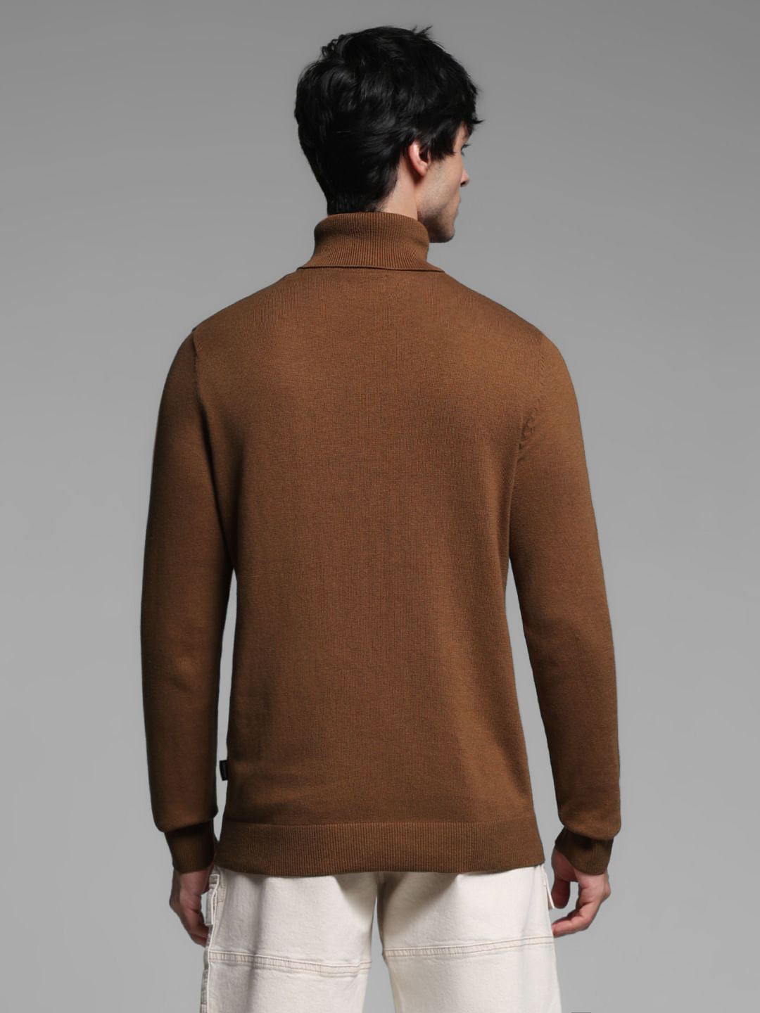 Brown Turtle Neck Flat Knit Pullover