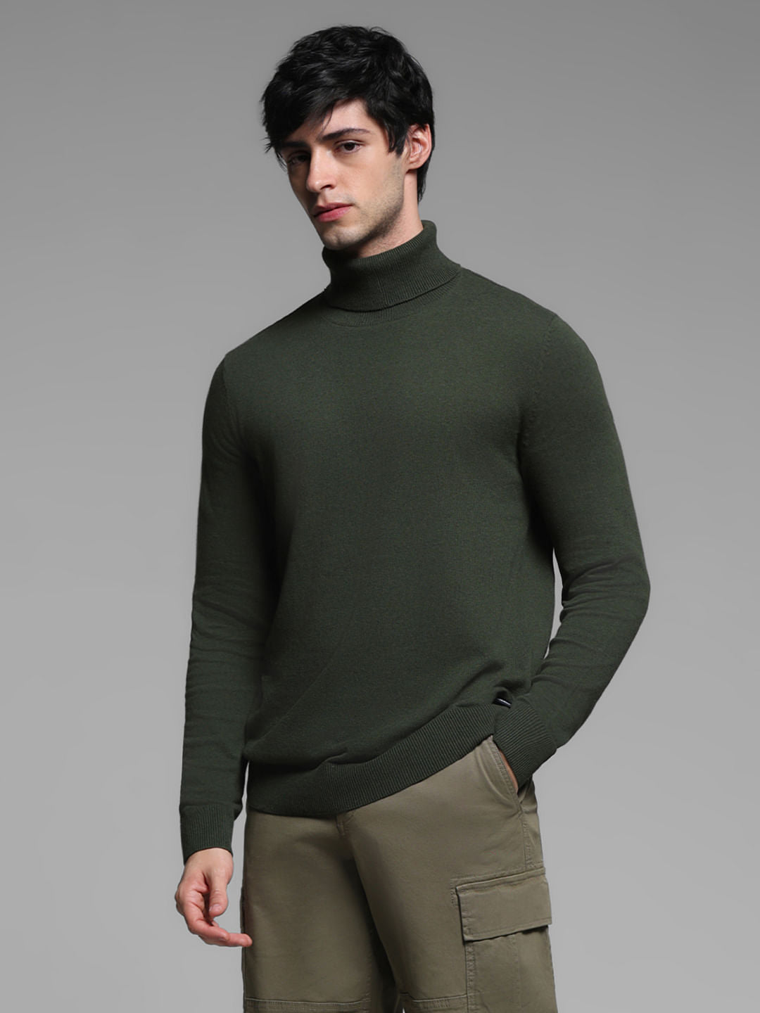 Green Turtle Neck Flat Knit Pullover