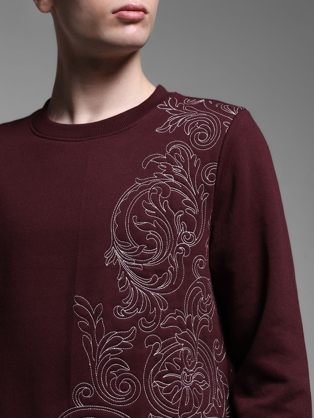 Maroon Embroidered Sweatshirt