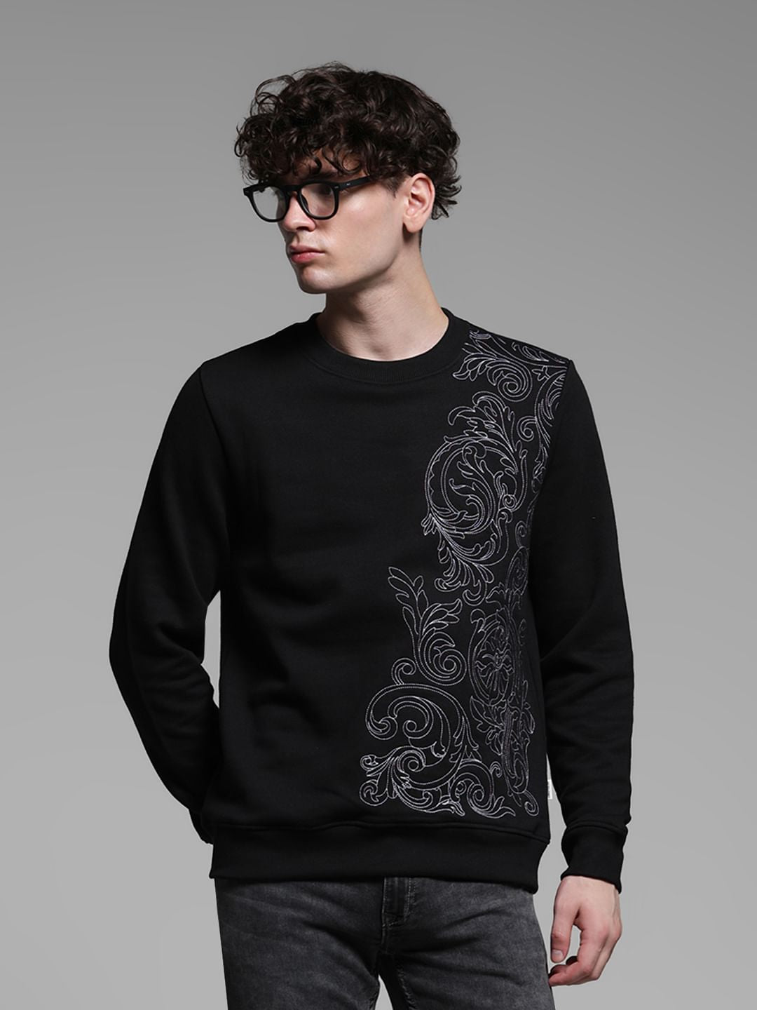 Black Embroidered Sweatshirt - S