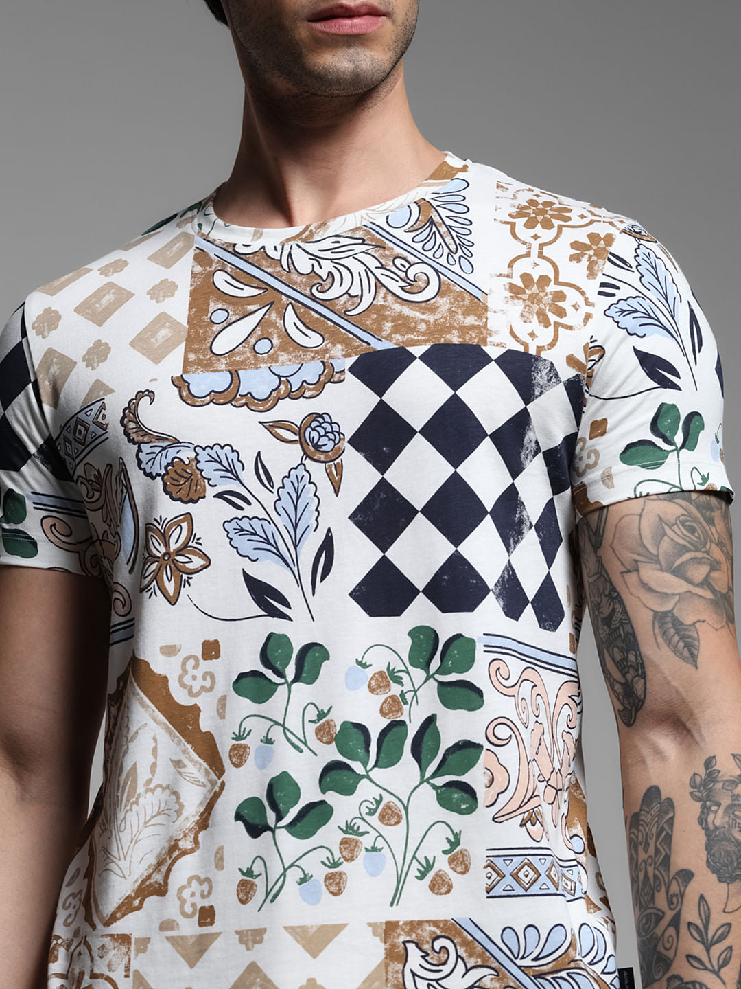 White Printed Crew Neck T-shirt