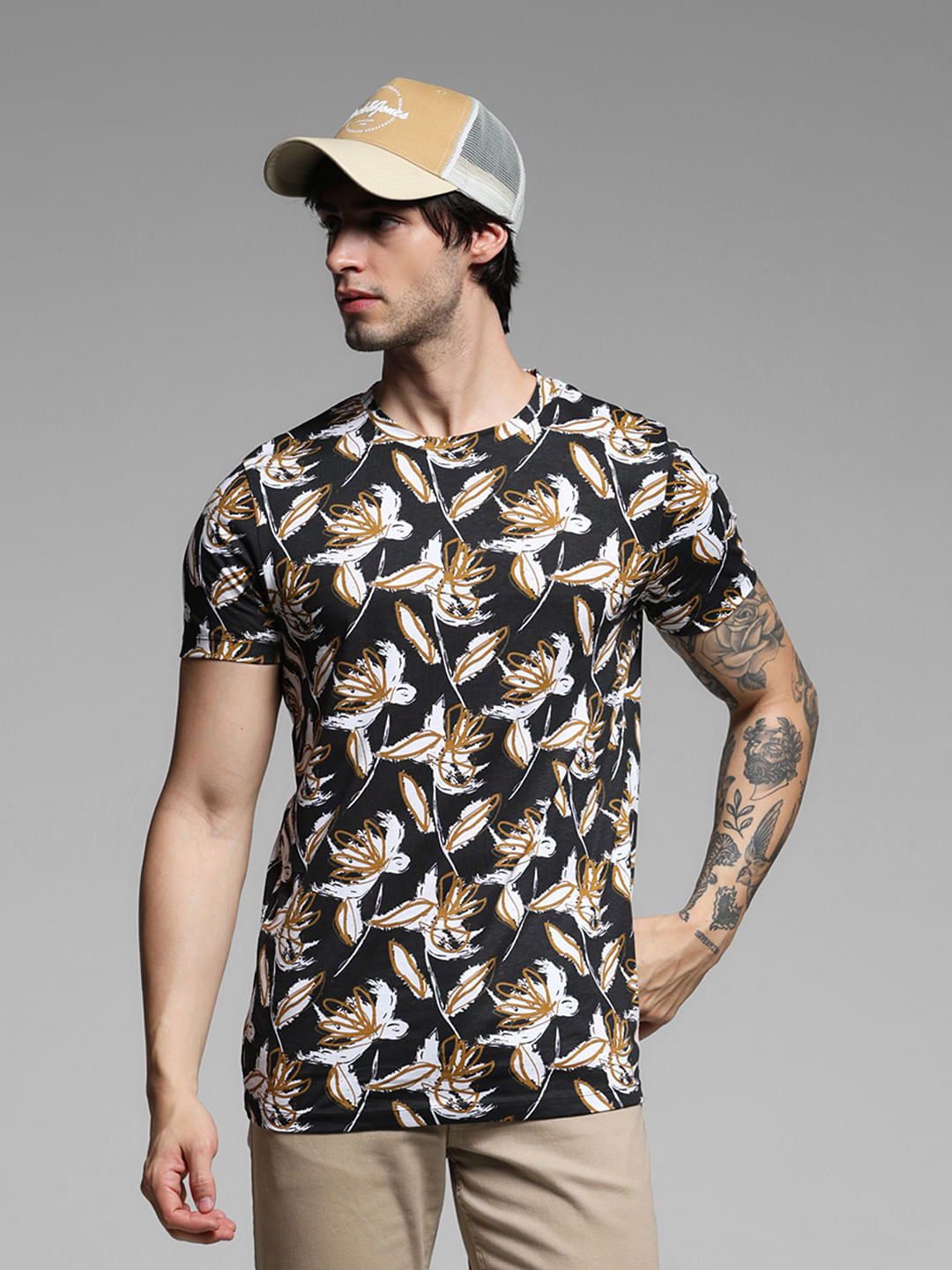 Black Abstract Print Crew Neck T-shirt