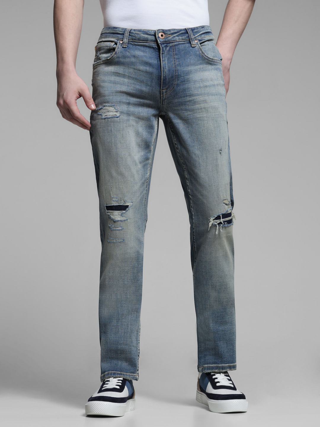 BLUE LOW RISE CLARK REGULAR FIT JEANS