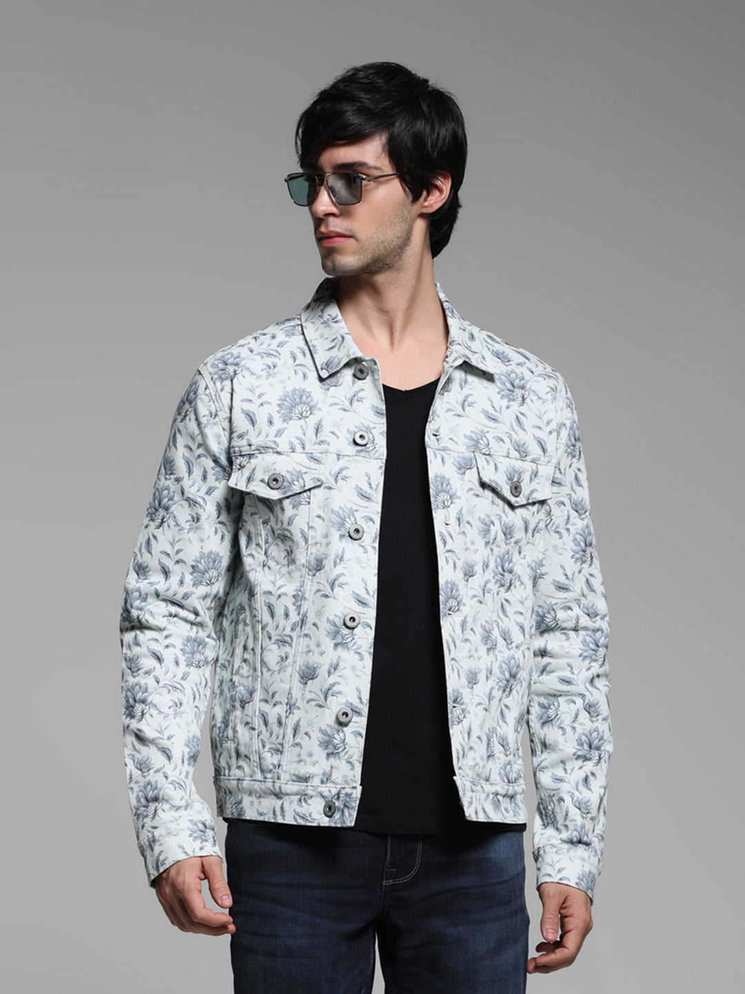Men's Off White Floral Print Denim Jacket With Flap Pockets - L
