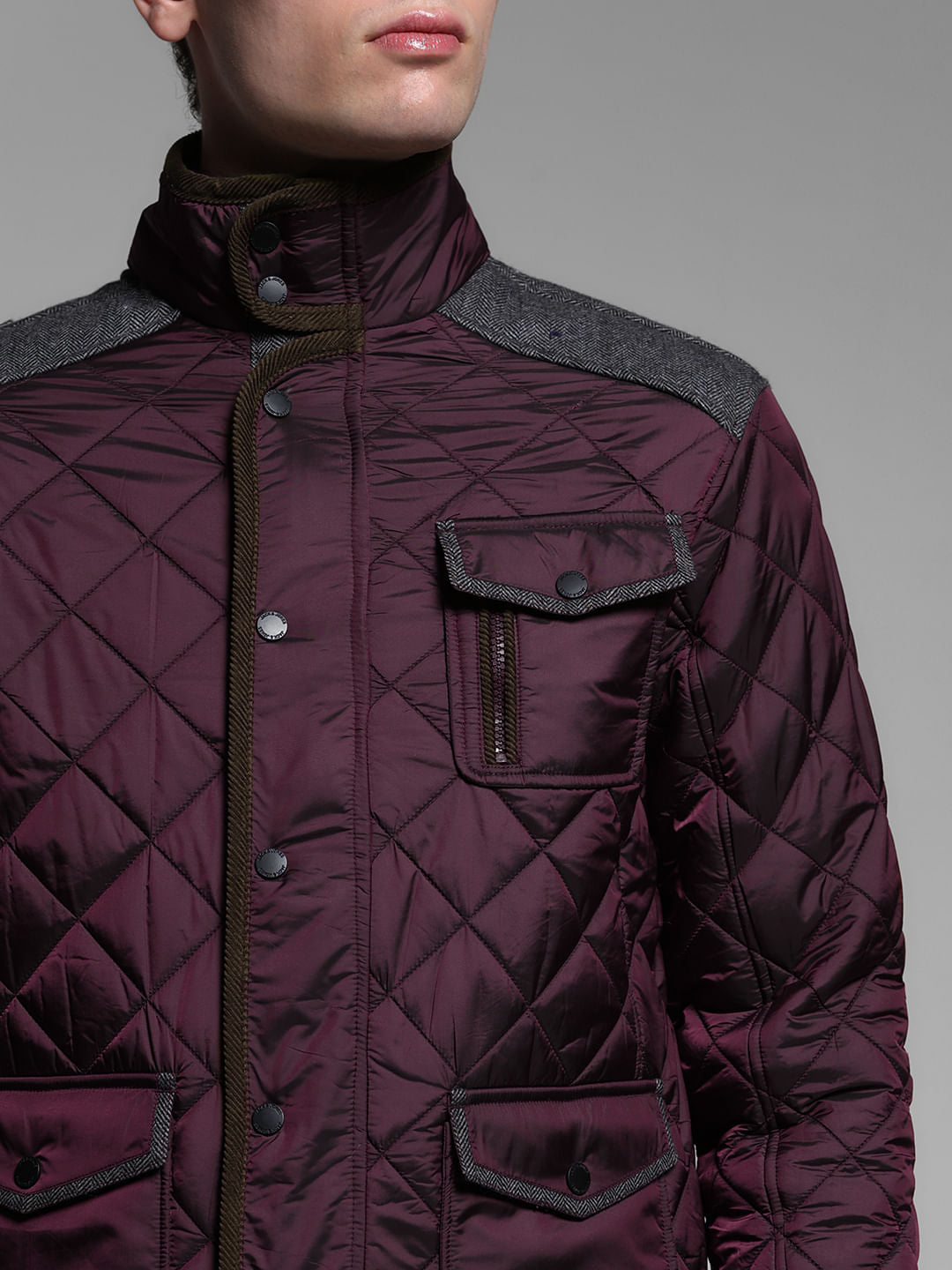 RED WOVEN HIGH NECK JACKET