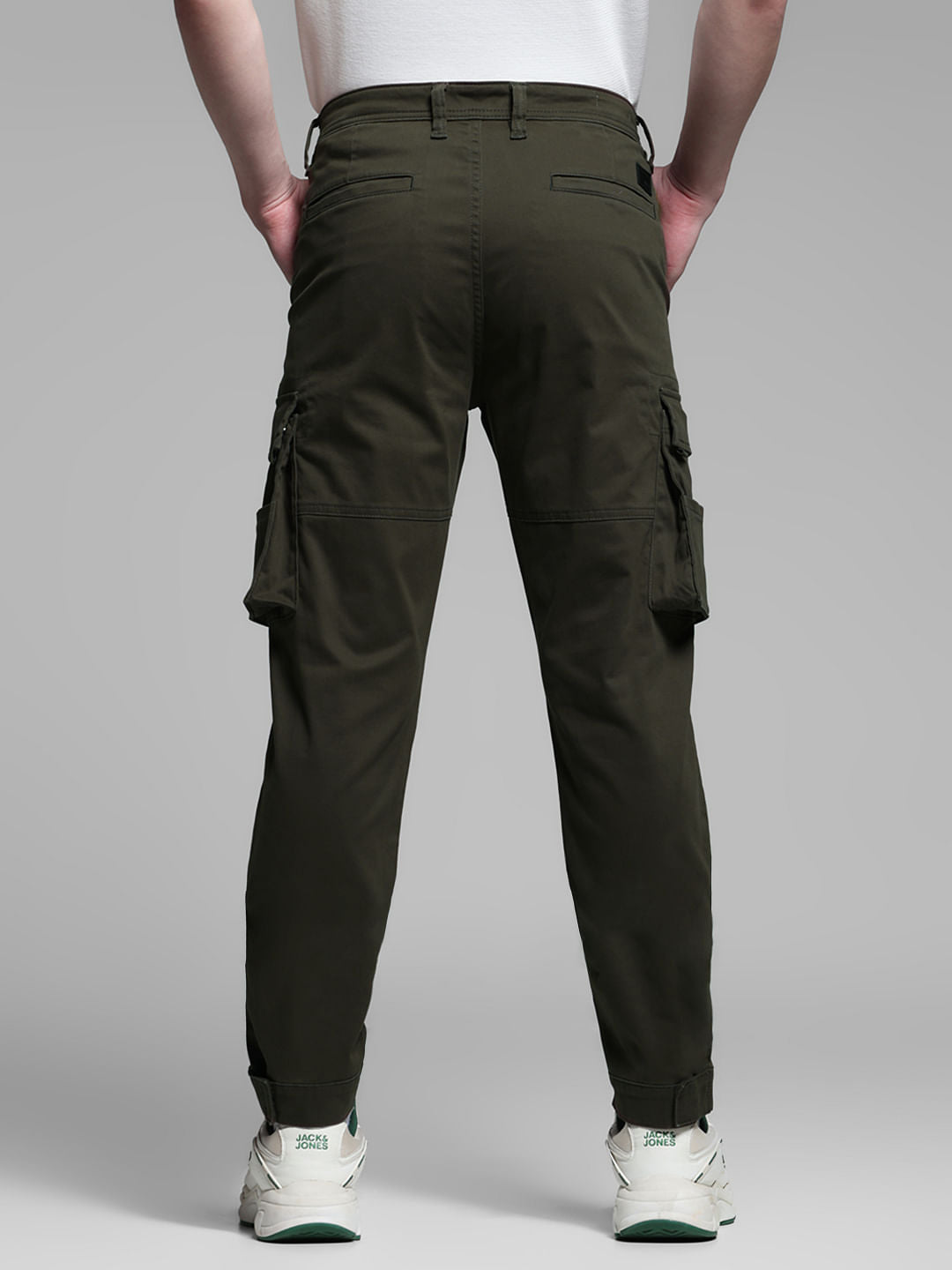 GREEN HIGH RISE CARGOS