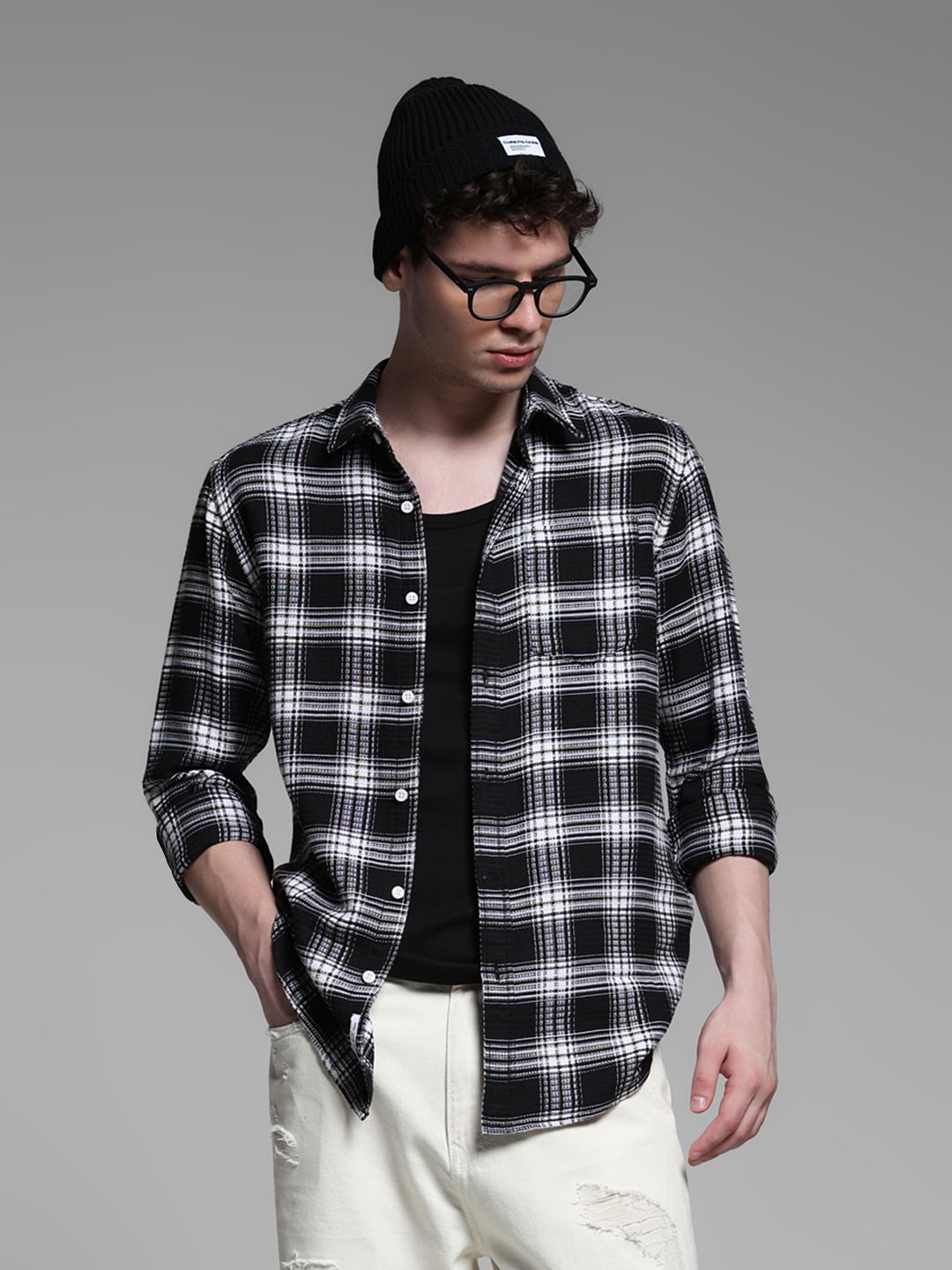 BLACK DOBBY CHECK SHIRT - S