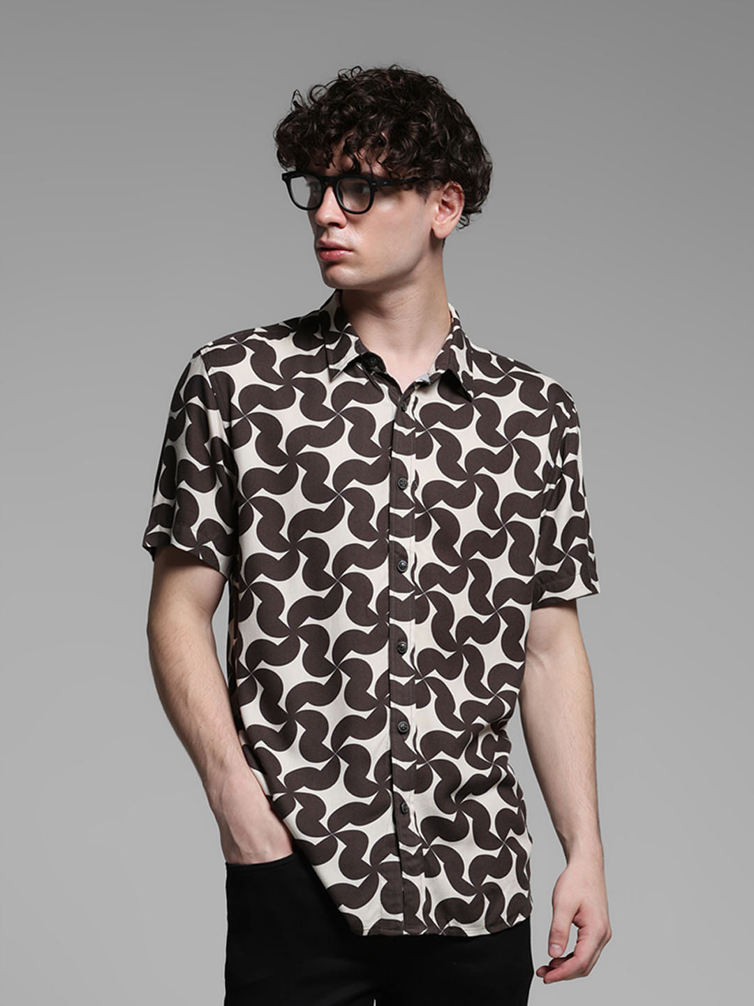 Brown Abstract Print Short Sleeves Shirt
