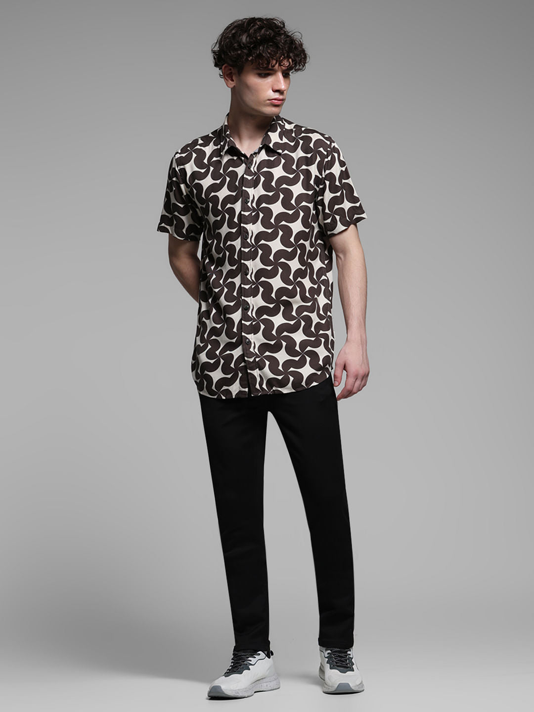 Brown Abstract Print Short Sleeves Shirt