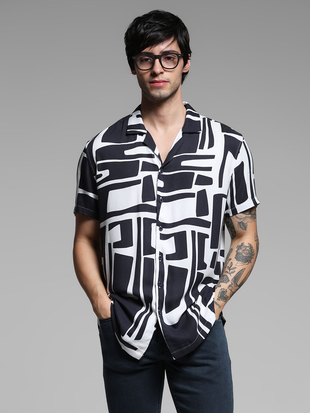 Blue Abstract Print Short Sleeves Shirt