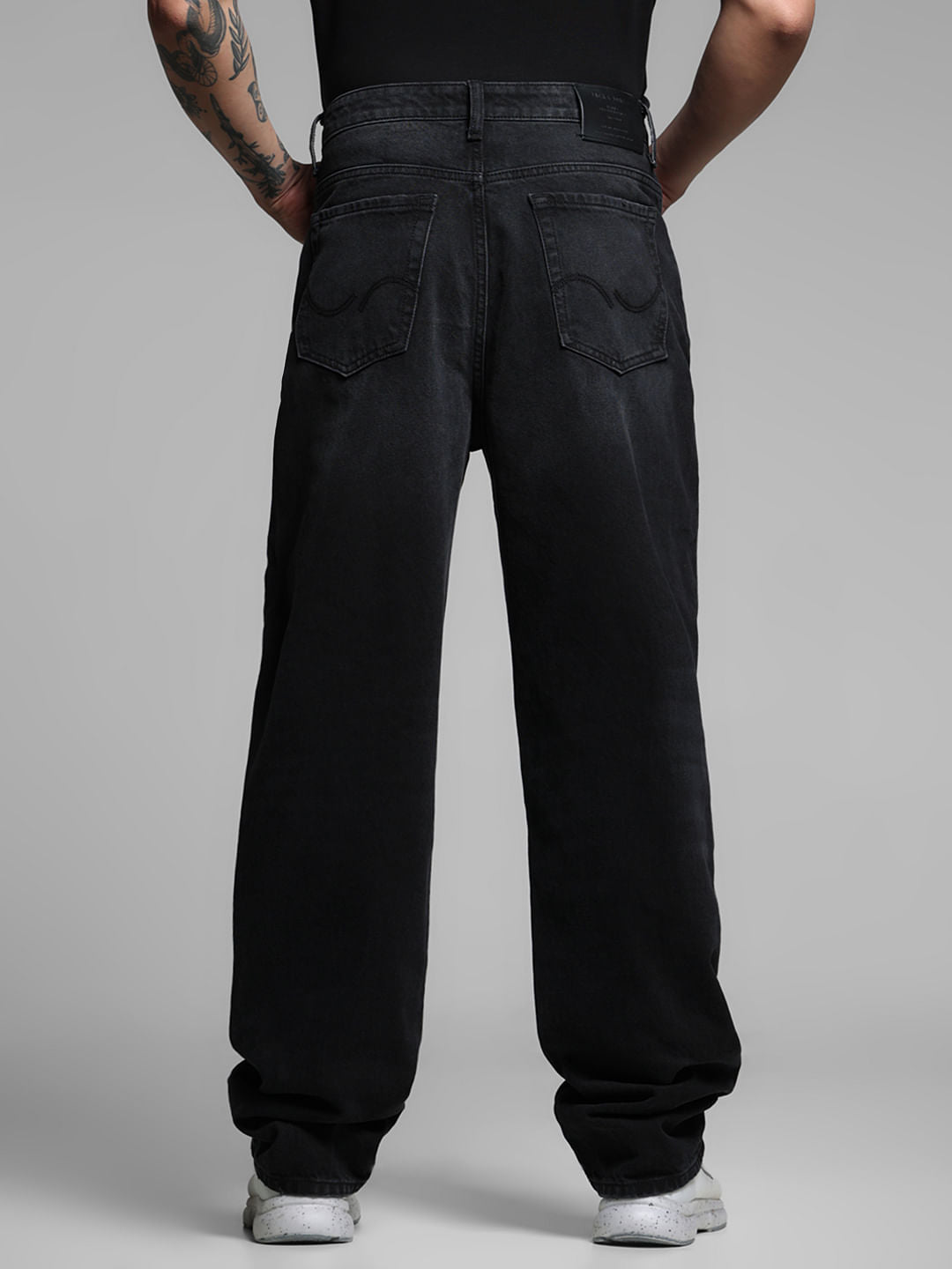 Black High Rise Distressed Dario Loose Fit Jeans