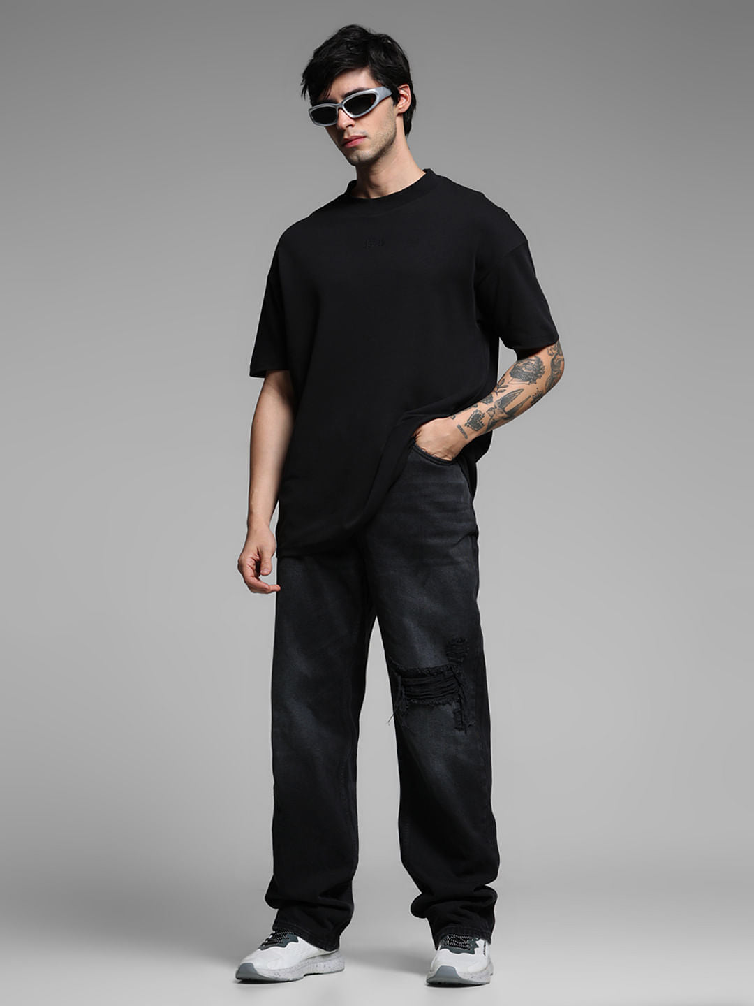 Black High Rise Distressed Dario Loose Fit Jeans