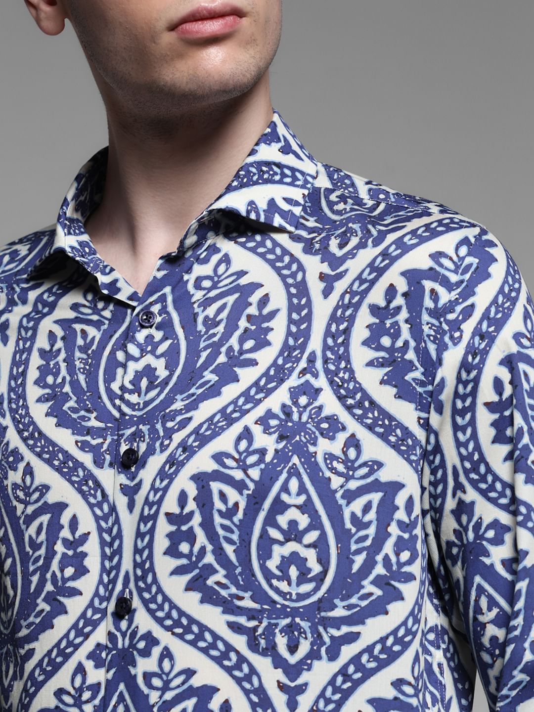 BLUE FLORAL PRINT SHIRT