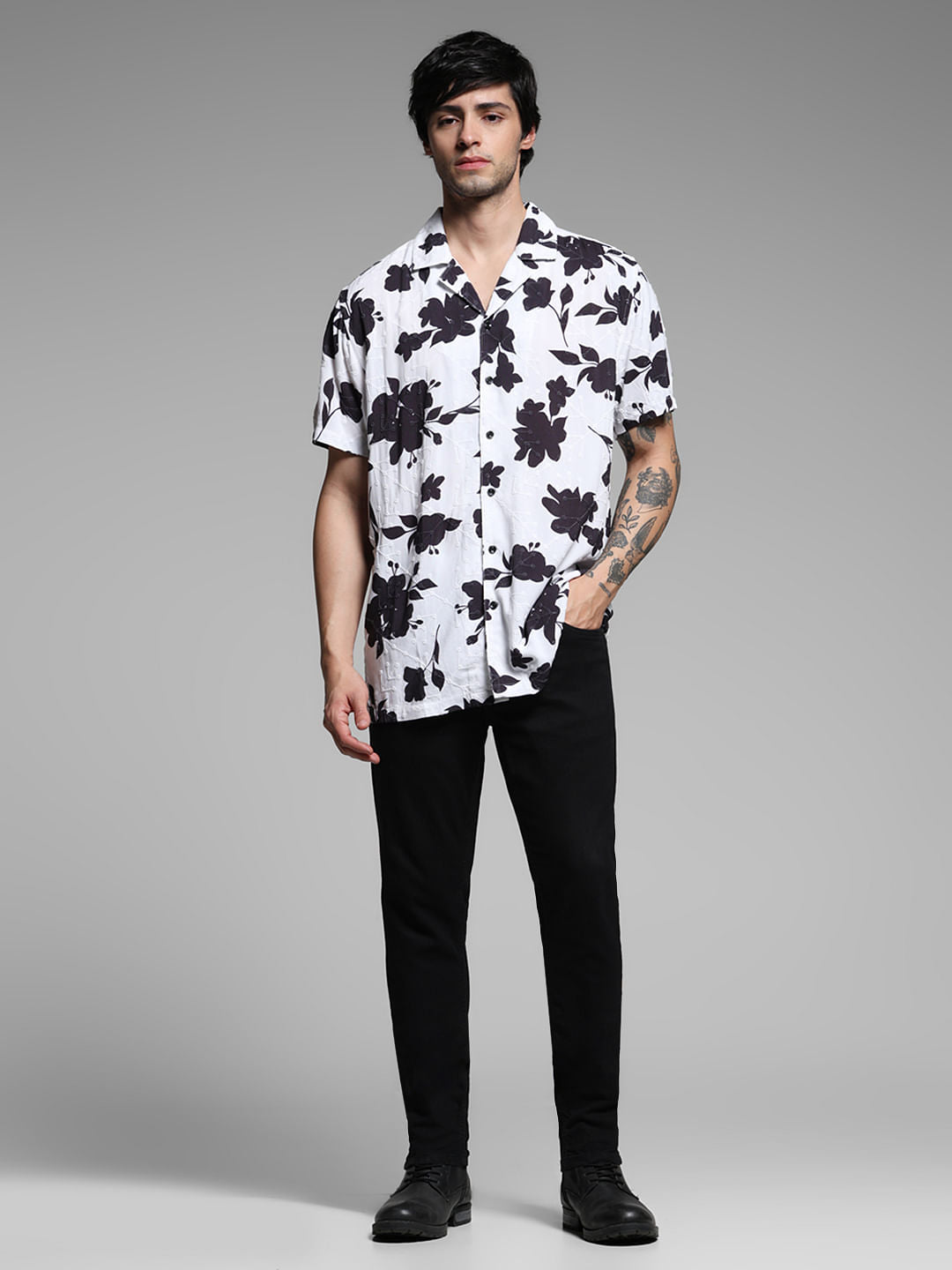 White Floral Print Short Sleeves Shirt