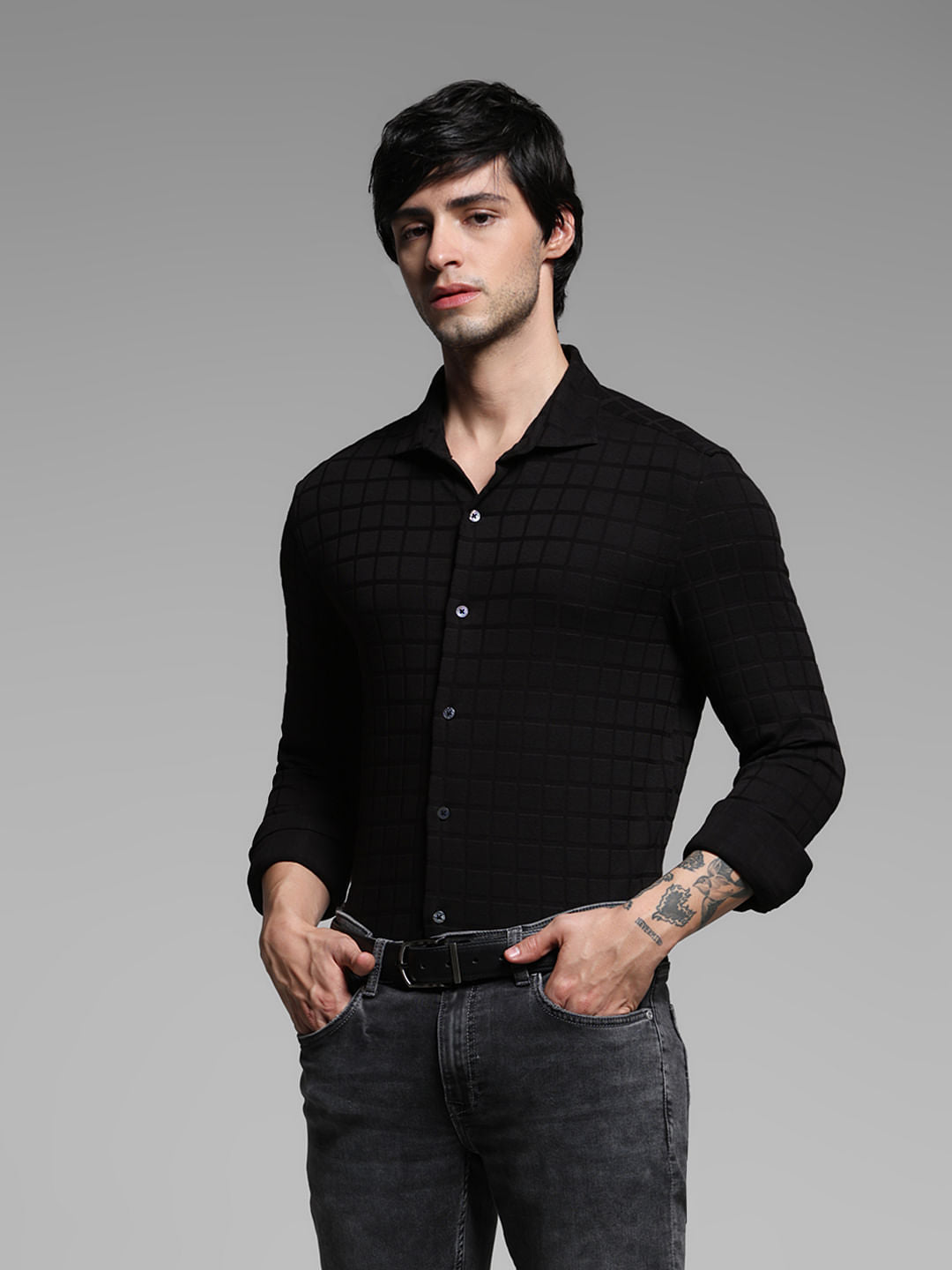 Black Knitted Full Sleeves Shirt - S