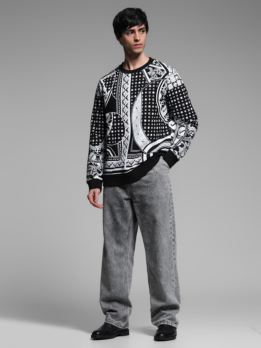 Black Printed Sweatshirt