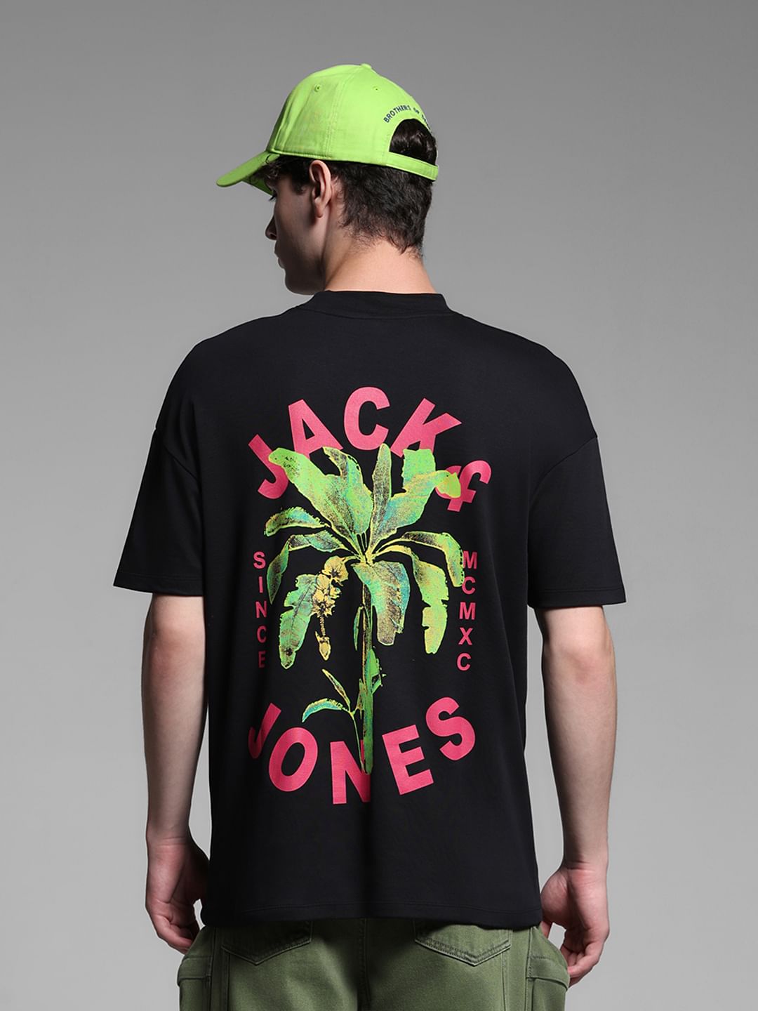 BLACK LOGO PRINT T-SHIRT - S