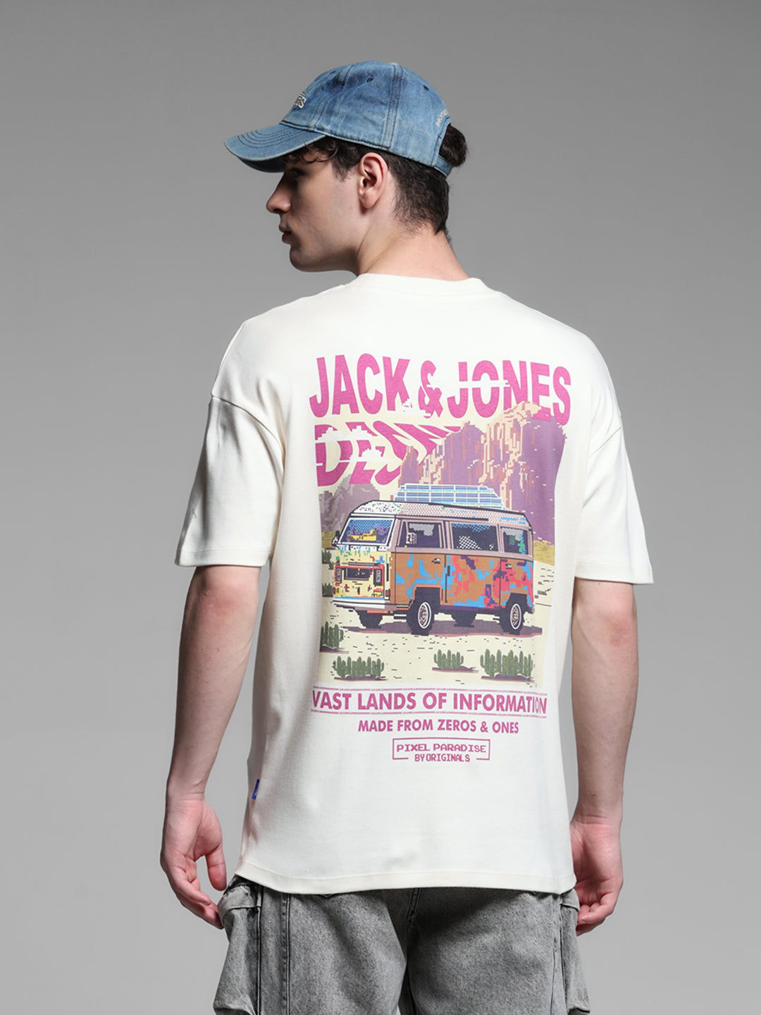 Off-White Printed Oversized Crew Neck T-shirt - S