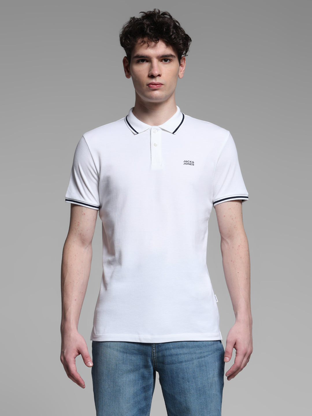 Men's White Regular Fit Solid Polo T-Shirt With Contrast Tipping