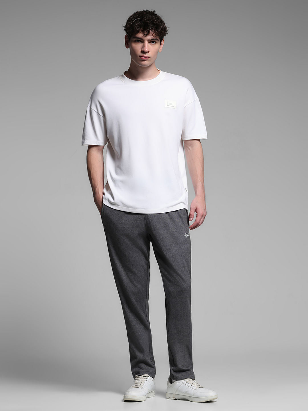 GREY REGULAR TRACKPANT