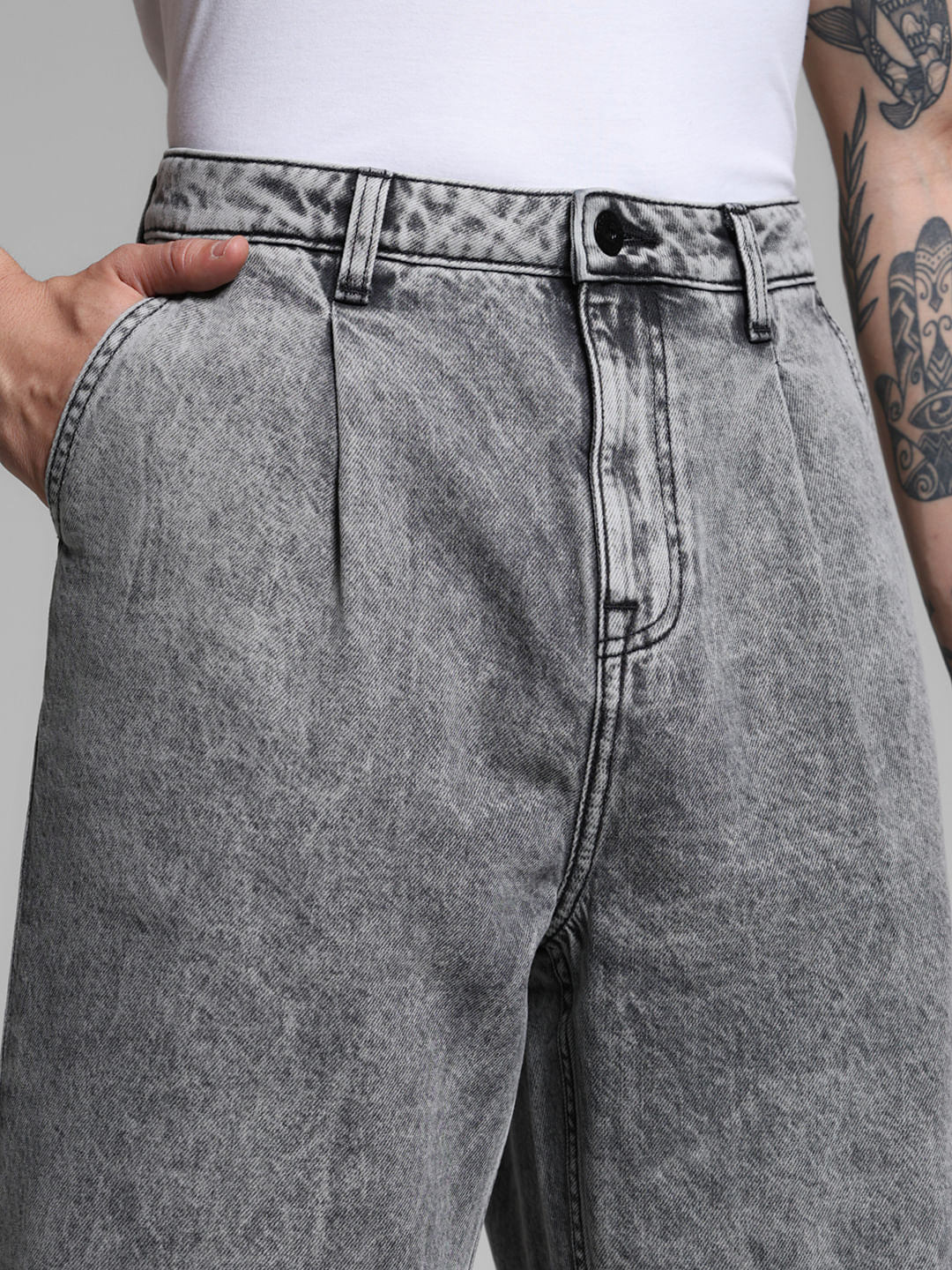 Grey High Rise Dario Loose Fit Jeans