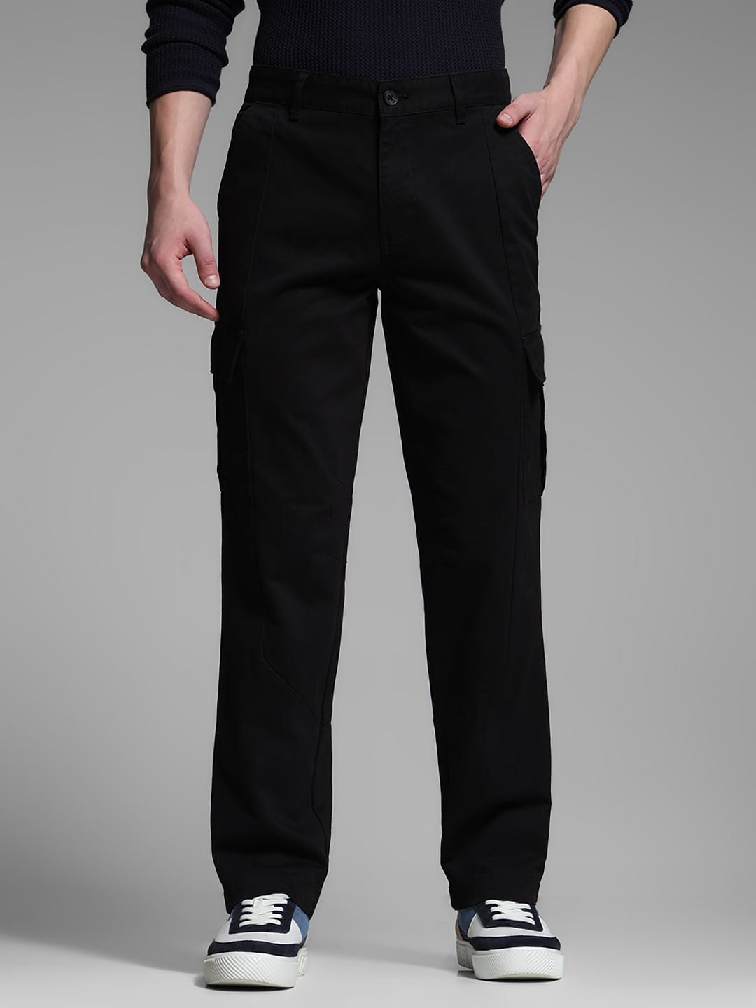 Black Mid Rise Regular Fit Cargos - 28