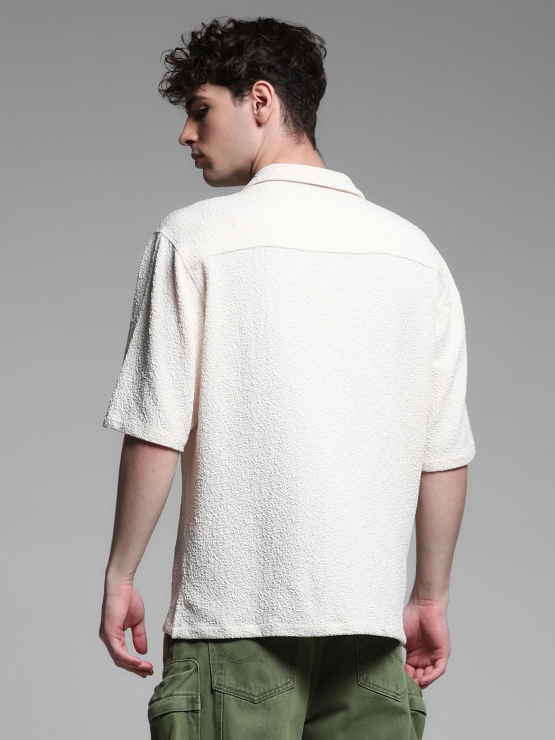 WHITE OVERSIZE SHIRT