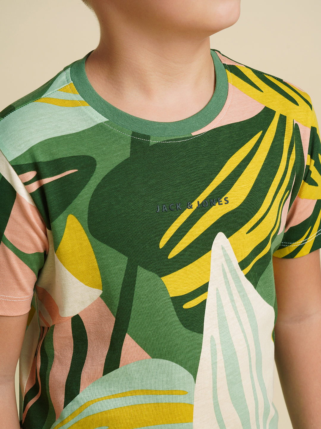 JACK&JONES JUNIOR Boys Green Tropical Print Co-ord Set T-shirt
