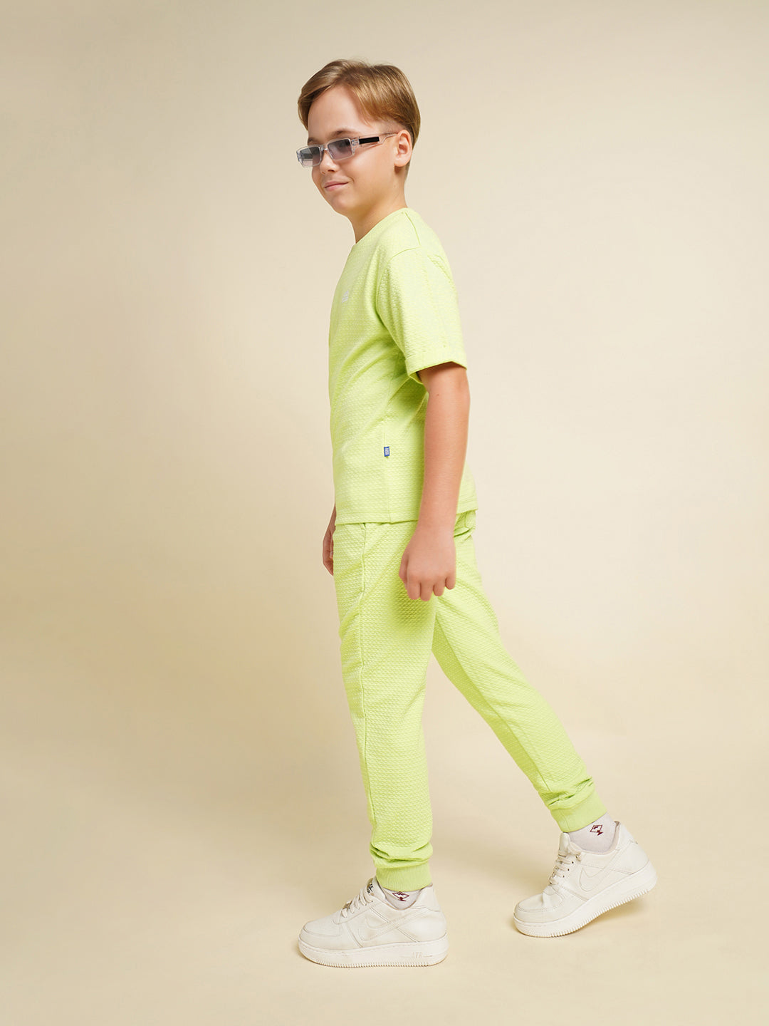 JUNIORS Green Over-Sized Solid-Jersey T-Shirts - 7/8Y