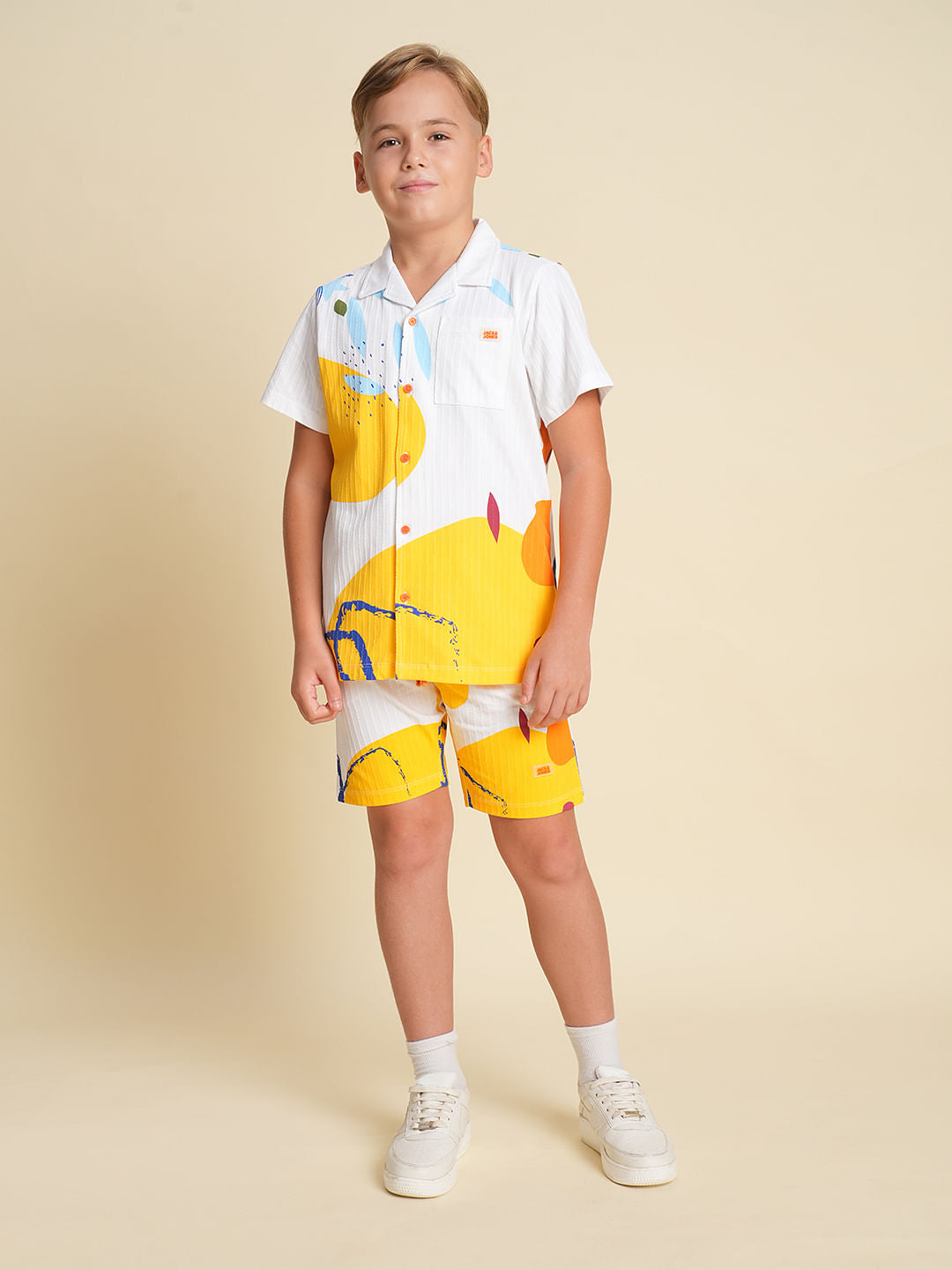 Boys White Printed Co-ord Set Shorts