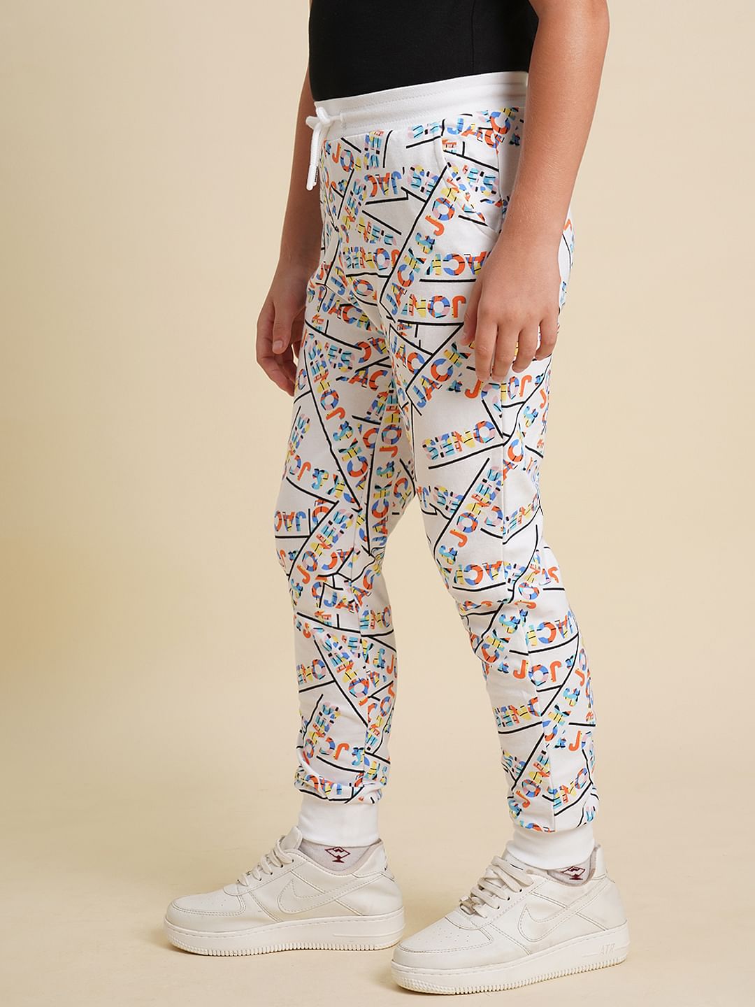Boys White Printed Cotton Sweatpants