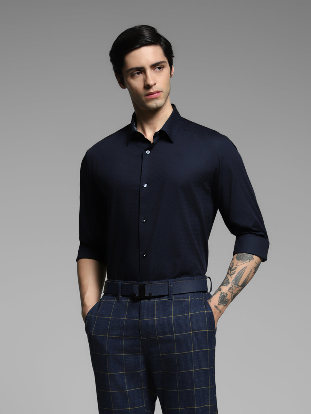 Navy Blue Dobby Cotton Slim Fit Shirt - M