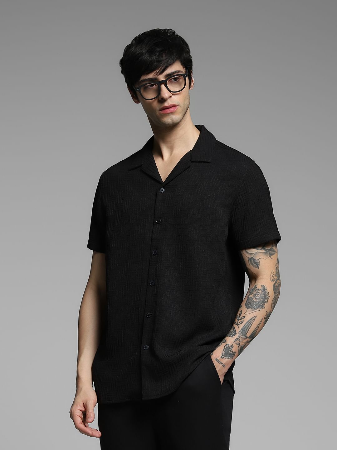 Black Resort Collar Comfort Fit Shirt - S