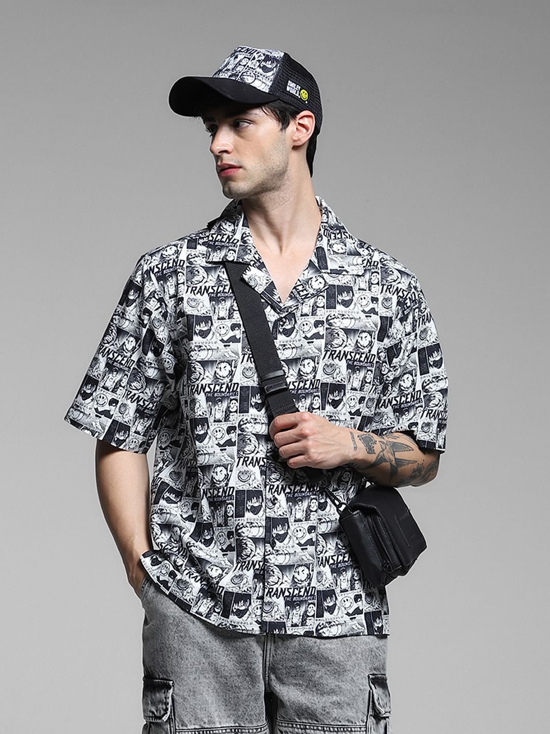 SmileyWorld Black Printed Oversized Shirt - XL