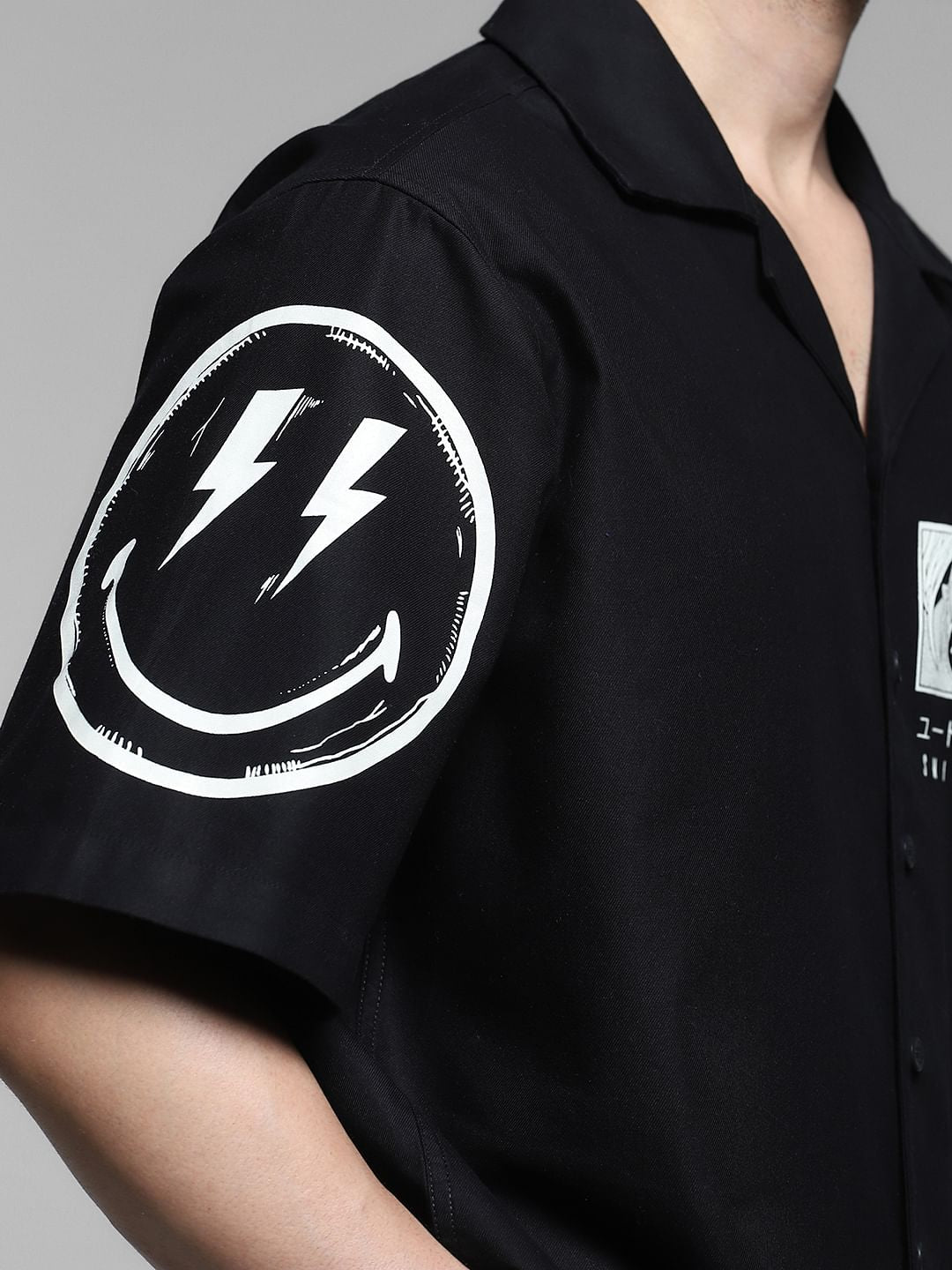 SmileyWorld   Black Printed Oversized Shirt