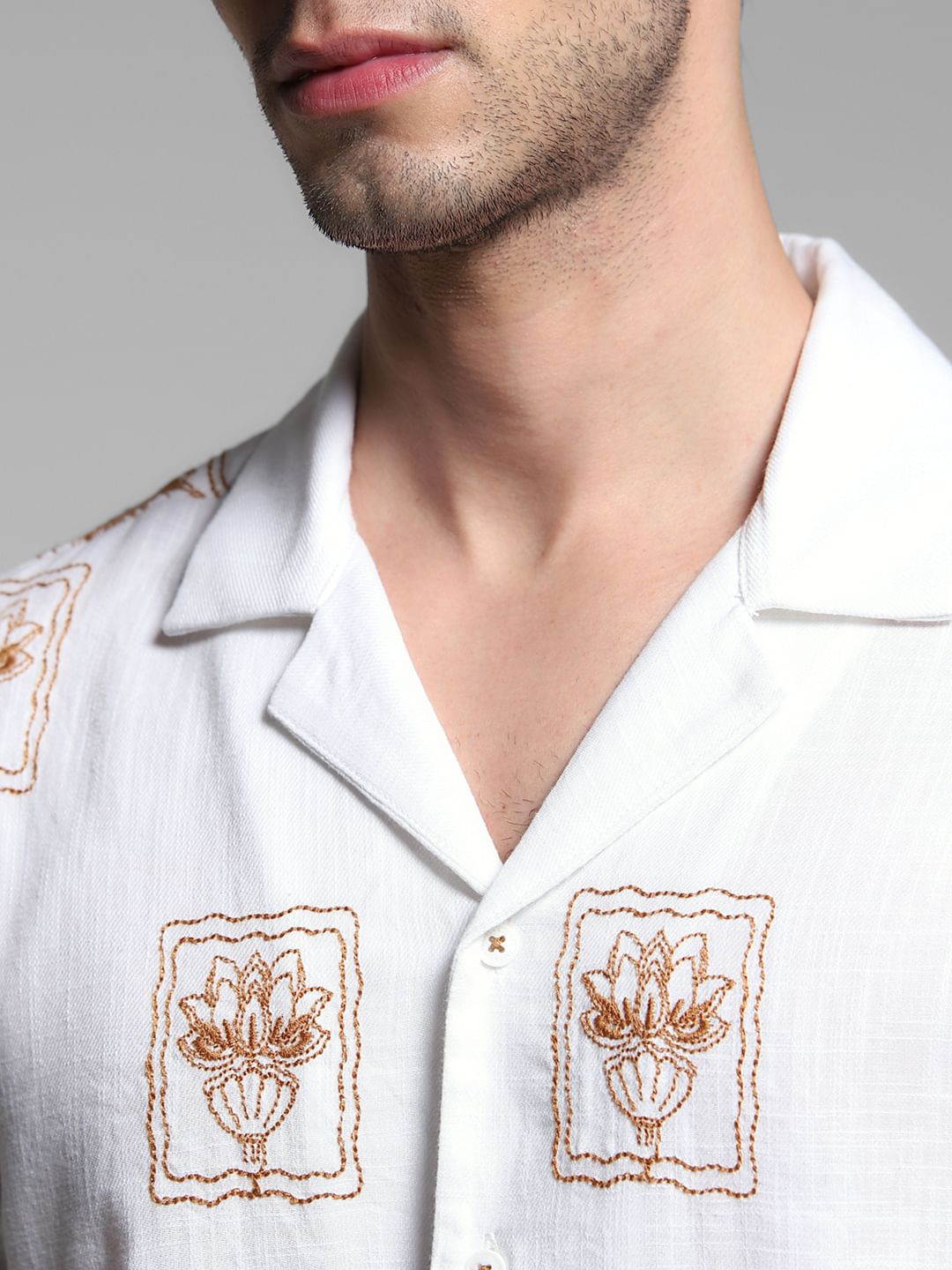 White Embroidered Resort Collar Shirt