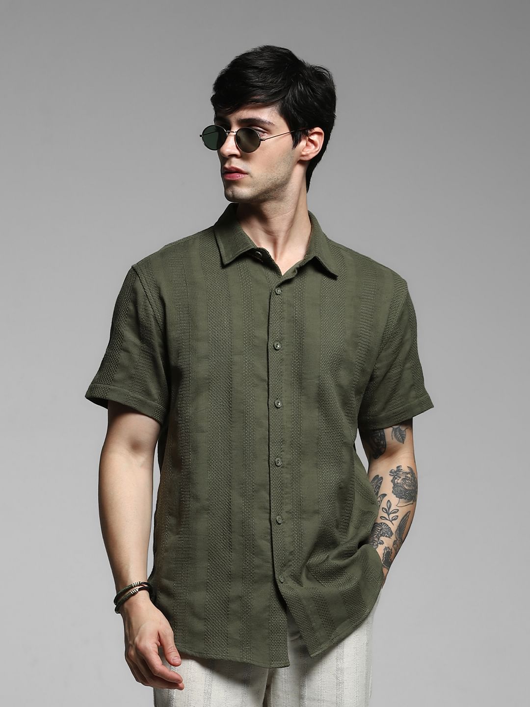 Olive Dobby Short Sleeves Shirt - S