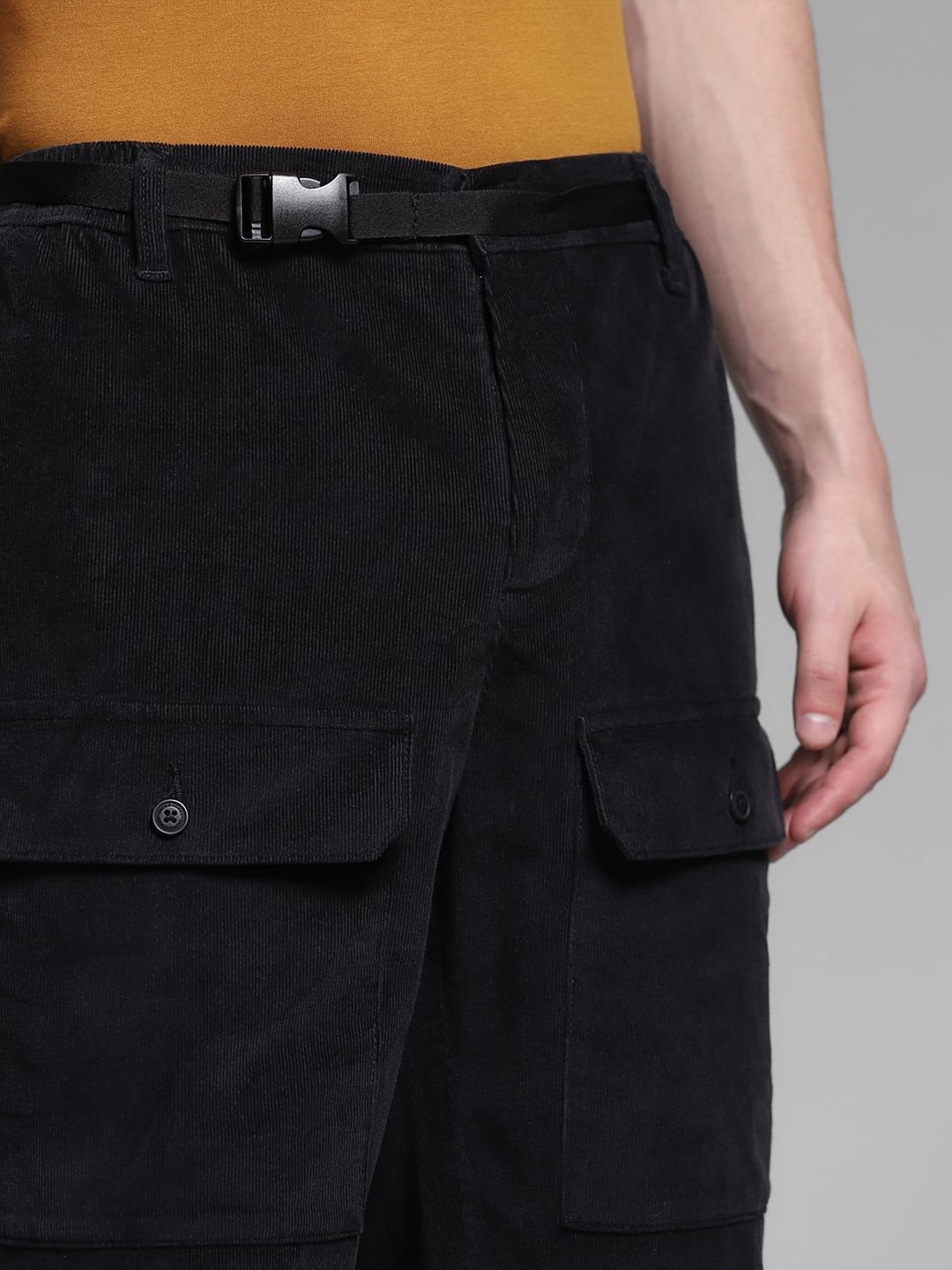 Black Mid Rise Loose Fit Pants