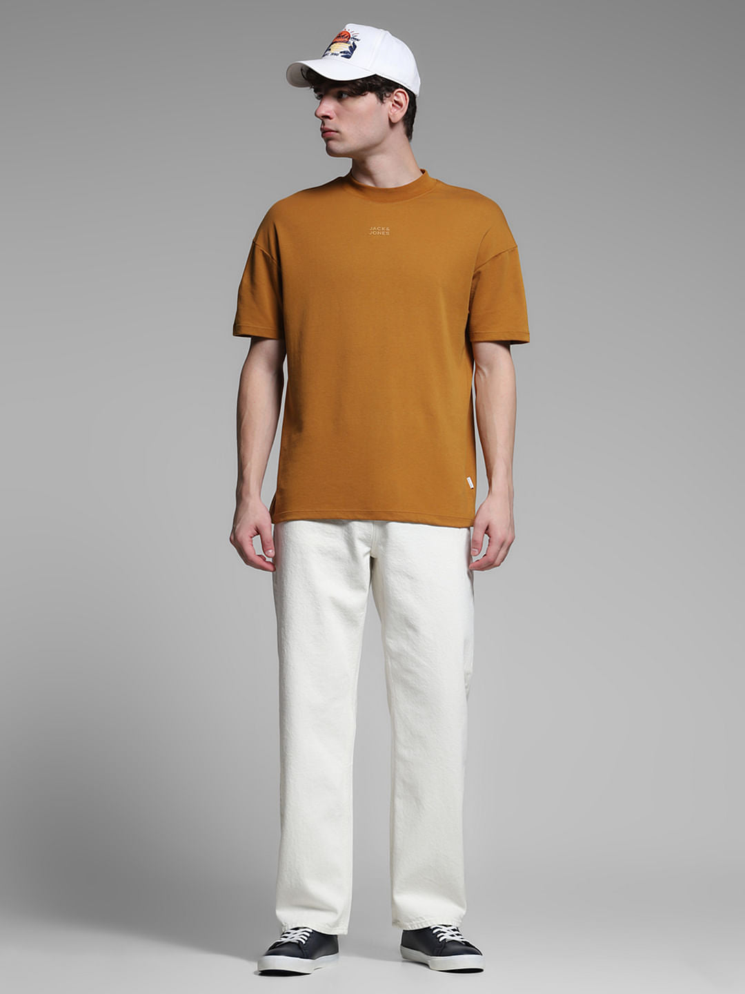 White High Rise Dario Loose Fit Jeans