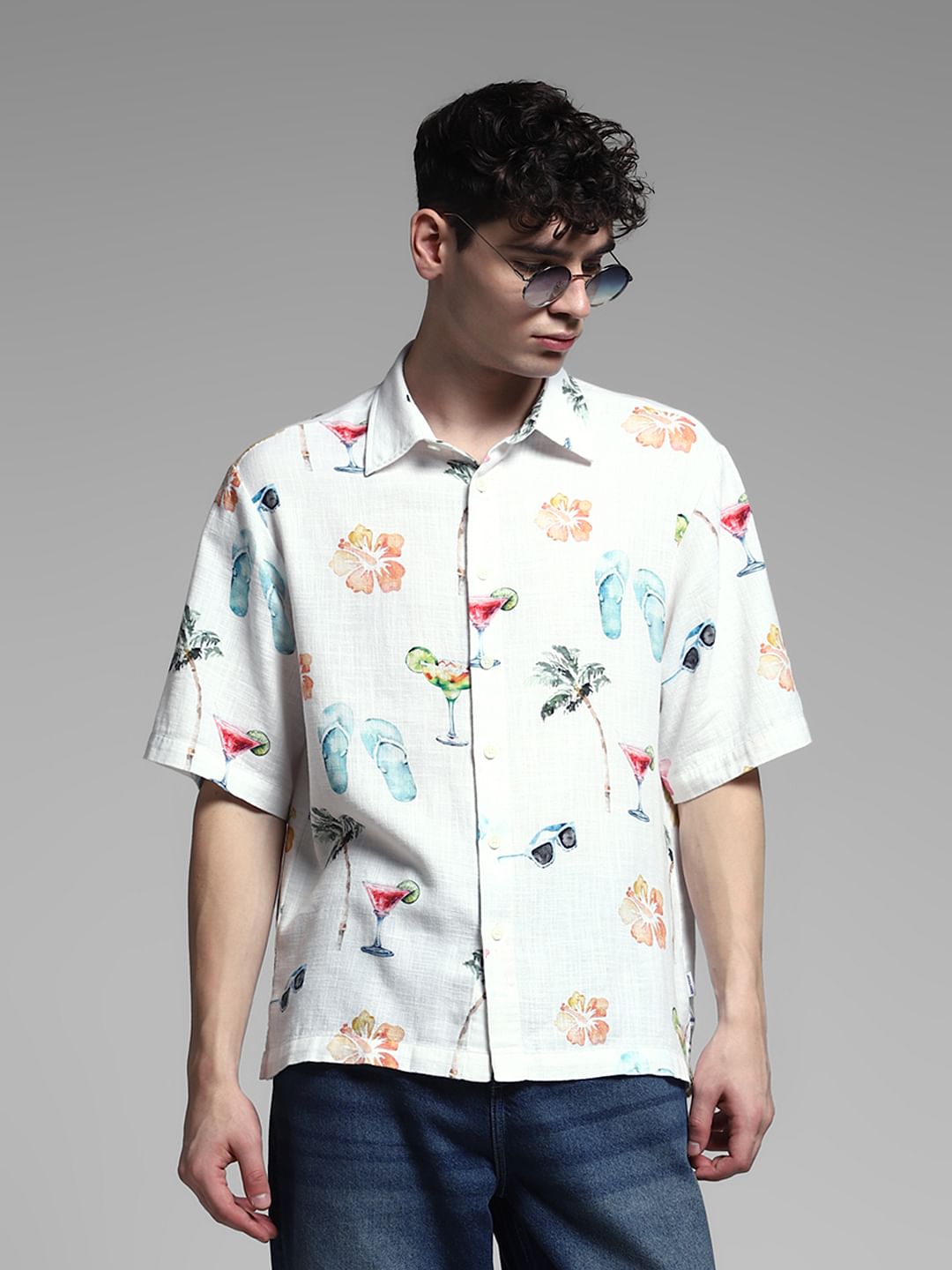White Printed Cotton Short Sleeves Shirt - L