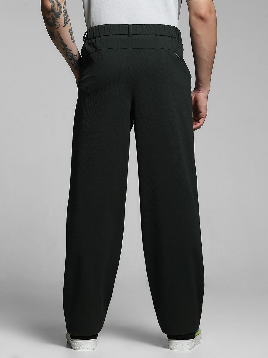 Olive Mid Rise Regular Fit Pants